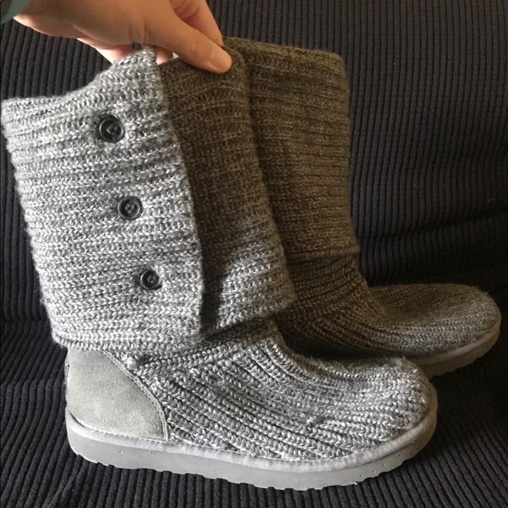 UGG gray knit SZ10 boot